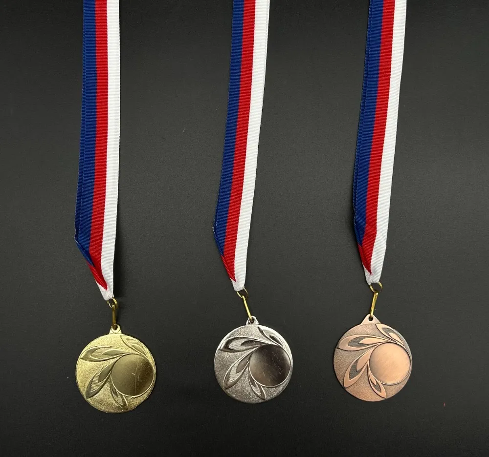 Sportovní medaile a poháry - Poháry Marty, Studio Marty - COPIA Liberec, s.r.o.